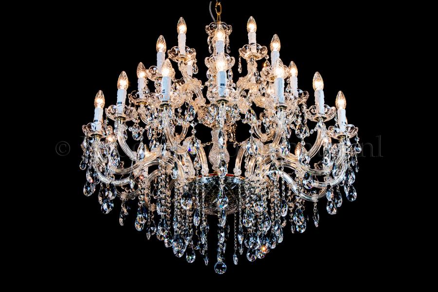 Crystal Chandelier Maria Theresa in gold 28 lights - Ø95cm - Crystal chandeliers